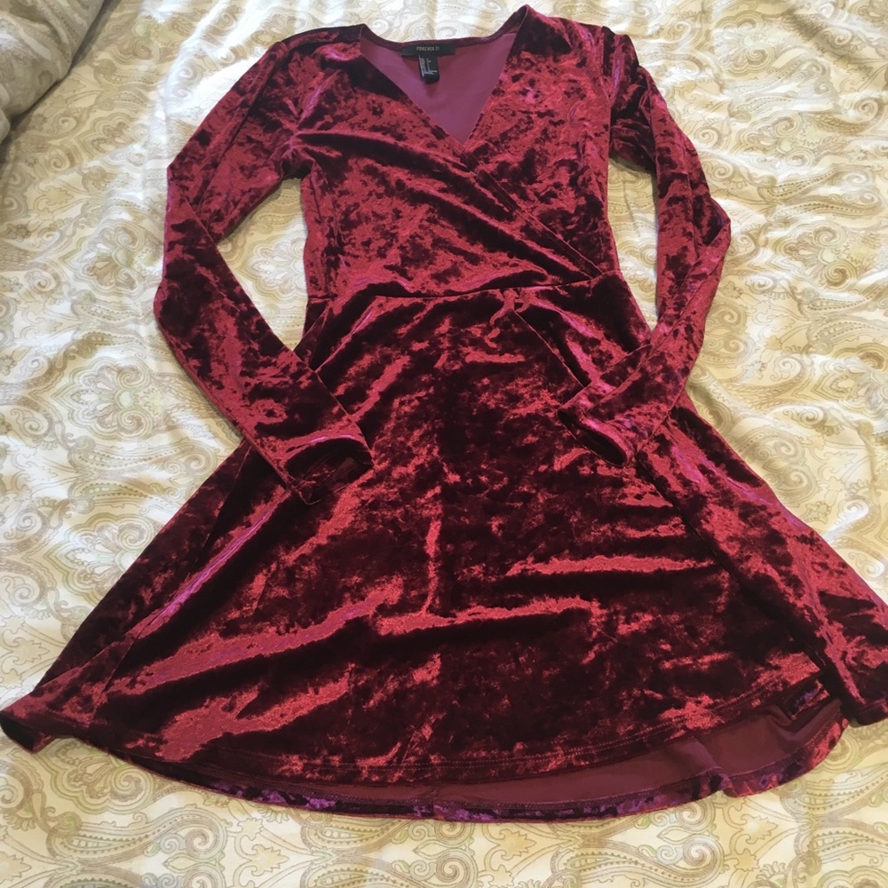 Forever21 Burgundy Velvet Long Sleeve Dress